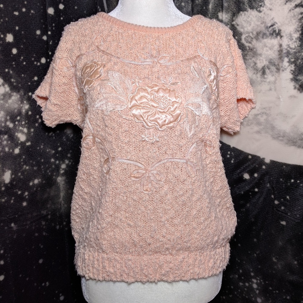 Vintage Peach Embroidered Floral 80's Sweater